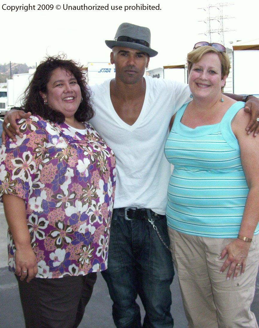 shemar_and_girls_better